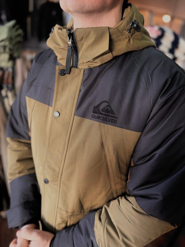 IMG_8571 Campera Quiksilver Parka